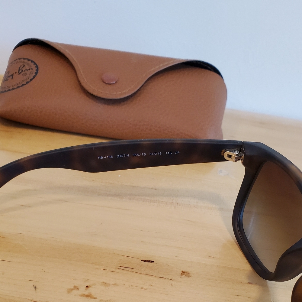 Justin Ray-Bans - Picture 3 of 5